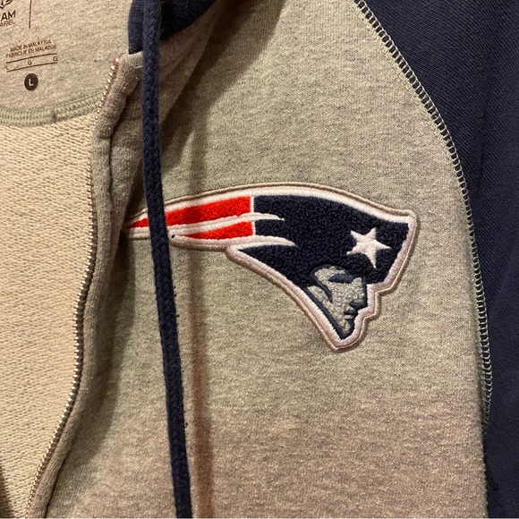 Patriots Nike Long Zip-up Hoodie - Picture 3 of 6